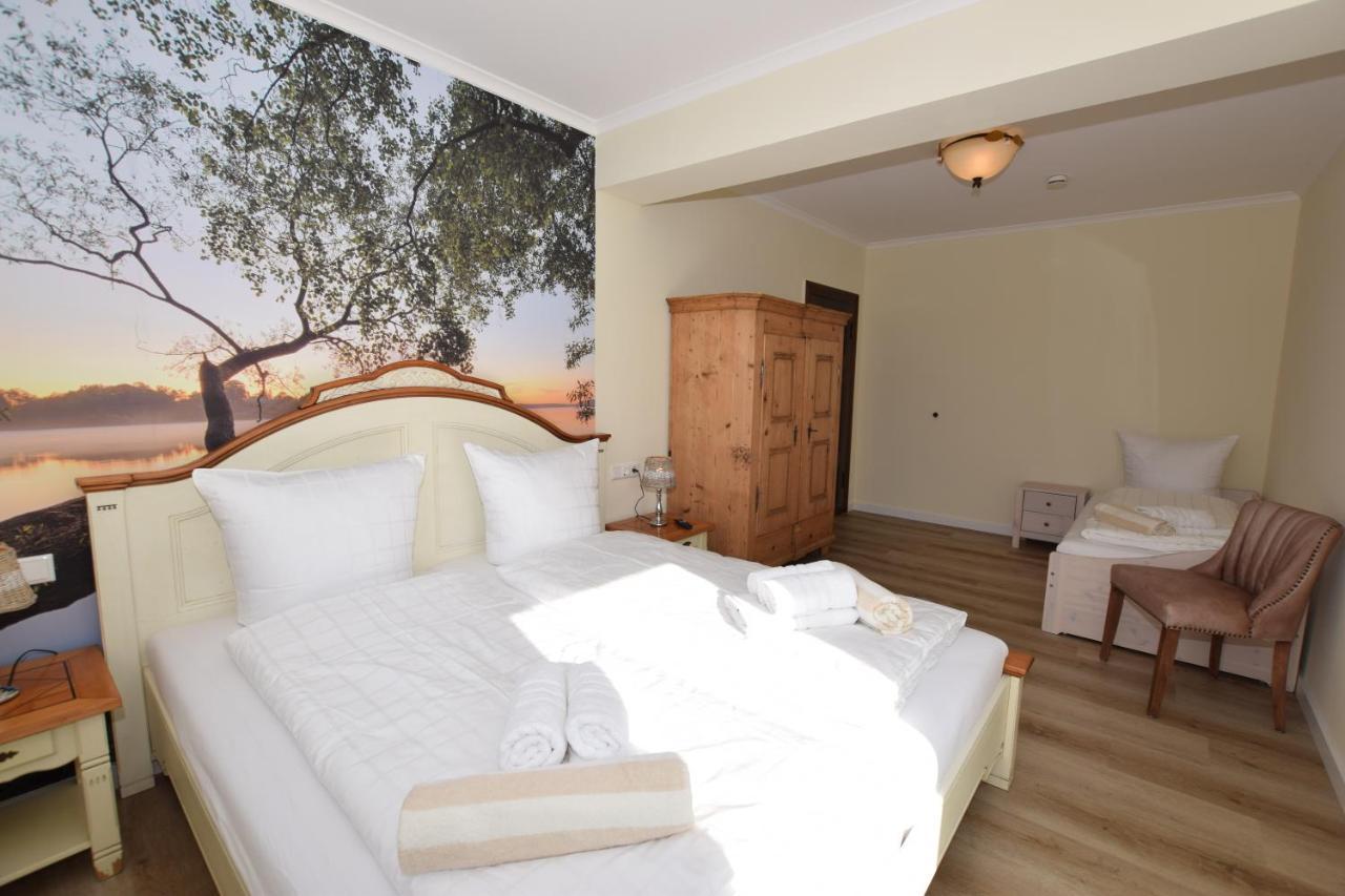 Landhaus Hideaway Mit Aussenpool, Sauna Und Kamin Bosau Екстер'єр фото